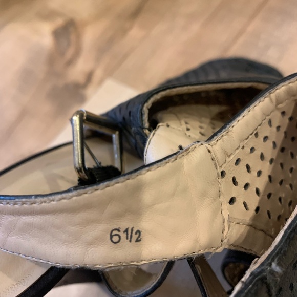 Nine West Open Toe Bootie - Picture 3 of 3